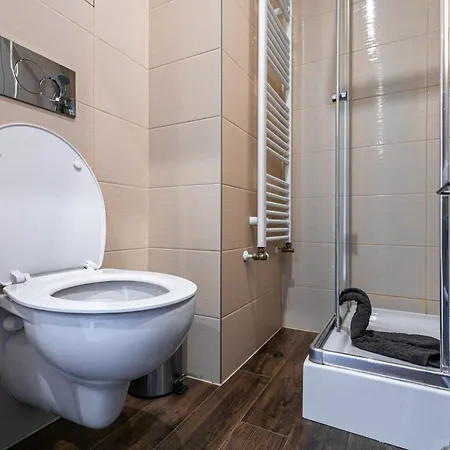 Διαμέρισμα Free Parking - Adm New Studio, Location *