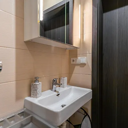 Lägenhet Free Parking - Adm New Studio, Location Bratislava