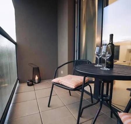 Free Parking - Adm New Studio, Location Appartement