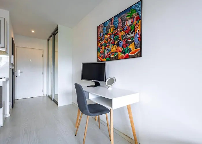 Apartament Free Parking - Adm New Studio, Location Bratislava