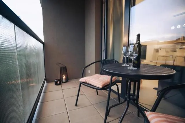 Free Parking - Adm New Studio, Location Appartement