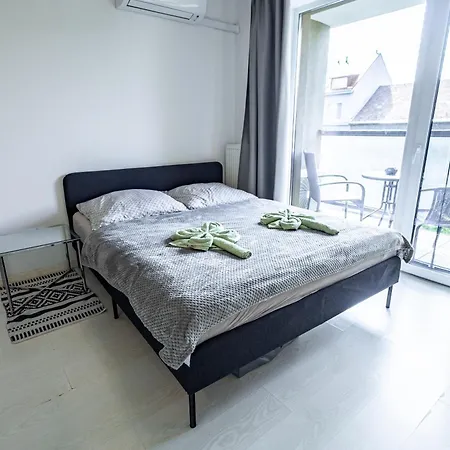 Free Parking - Adm New Studio, Location Apartament *