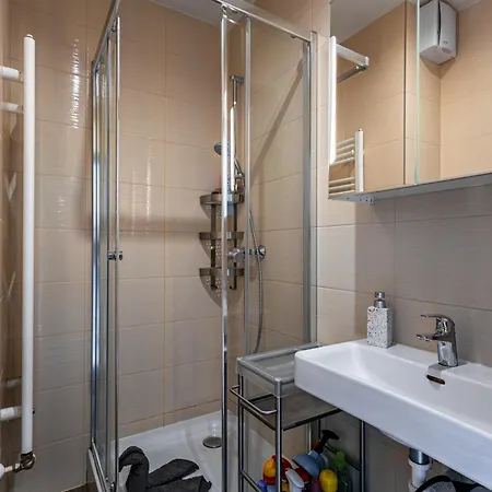 Apartament Free Parking - Adm New Studio, Location